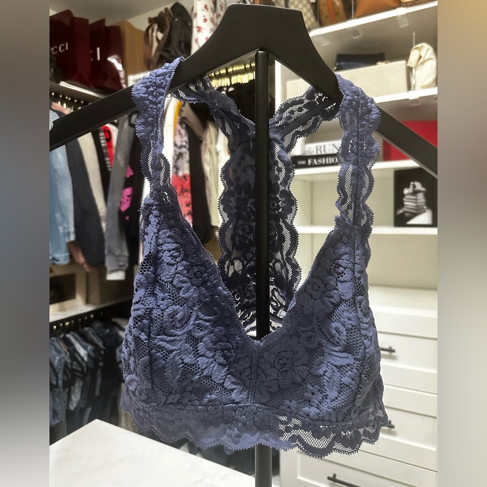 Elegant Lace Halter Bralette in Deep Blue